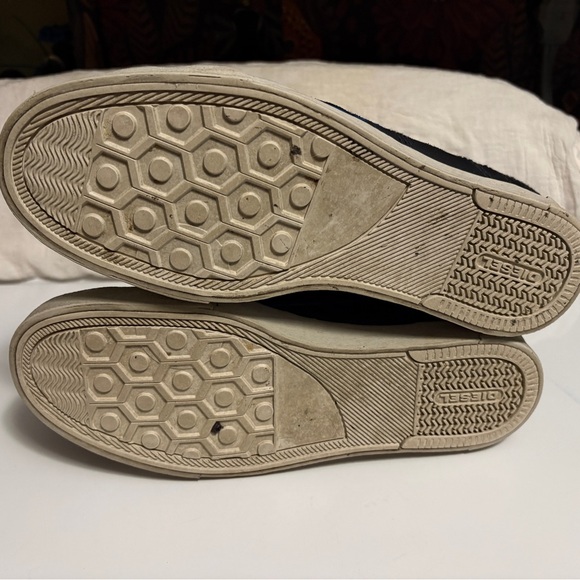 Diesel D-Velows Zipper High-Top Sneakers - Picture 11 of 14